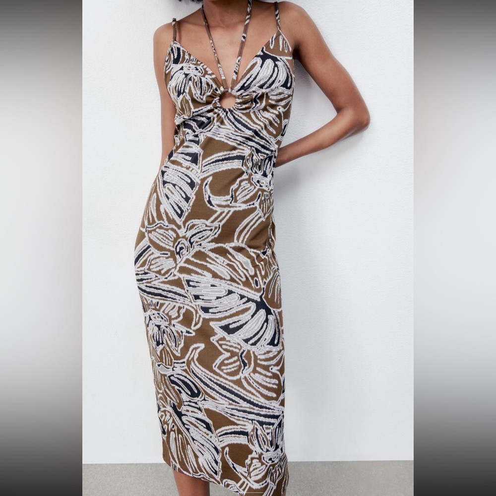 ZARA | Brown Jacquard Midi Dress Keyhole V-Neck Floral Size Medium - Picture 1 of 4